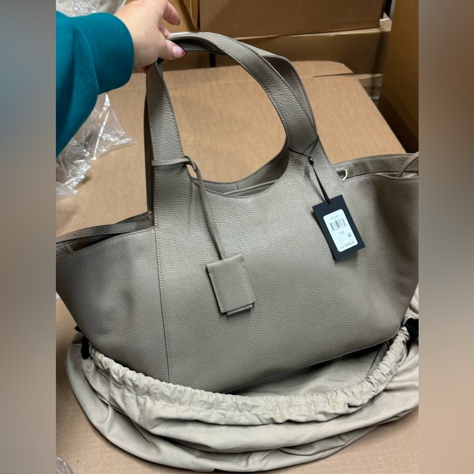 Dkny The Large Effortless Tote In Flint